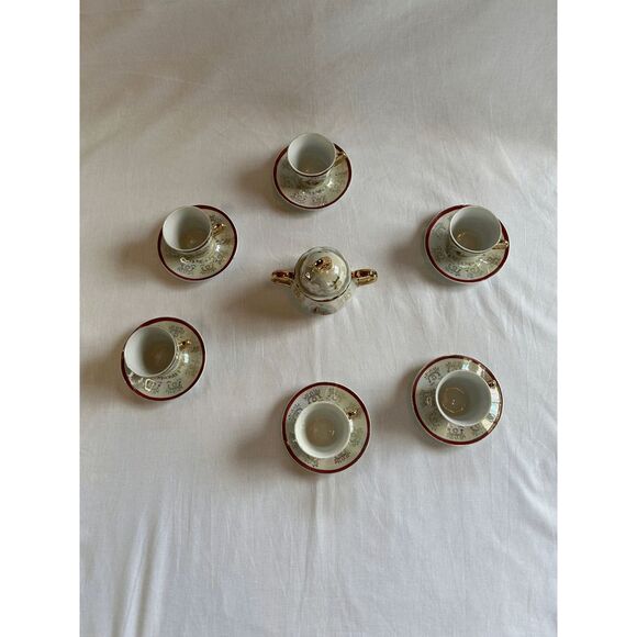 Vintage China Tea Set & Sugar Bowl, Set for Six, Gold Trim, Cups, Saucers - Picture 11 of 12